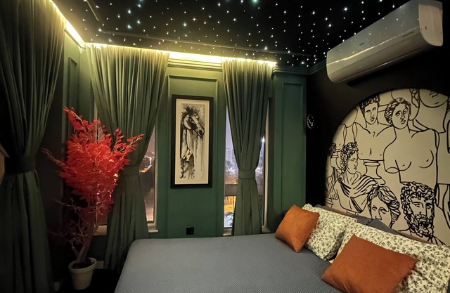 Luxury Elite Apartment with Exclusive Views