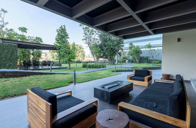 Luxury Escape near Andares, Modern Retreat