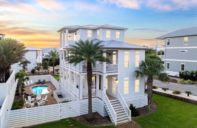 Luxury Family Home | Fenced Yard w/Private Pool & Firepit | 2-Minutes to Beach