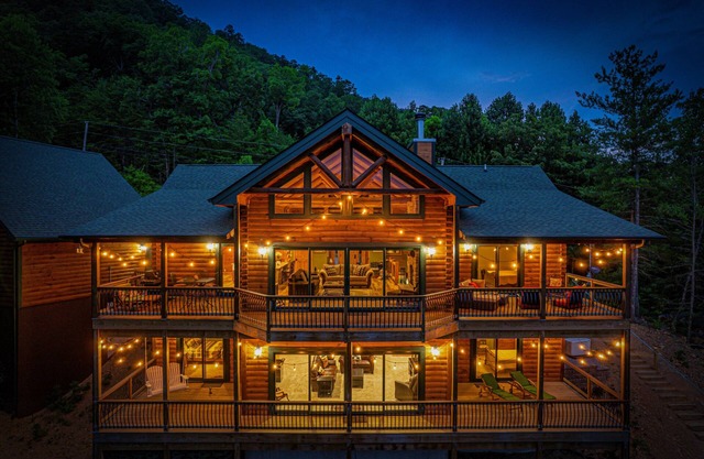 Lodge Familiar de Lujo con Vistas/Juegos/Hidromasaje/Piscina/10minde Cades Cove