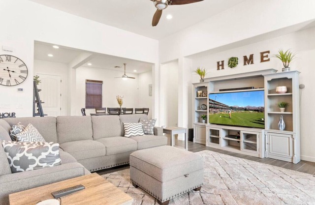 Luxury Home in Litchfield Park w/Free Pool Heating
