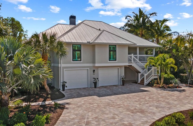 Luxury Home with Pool / Spa and Private Beach Access