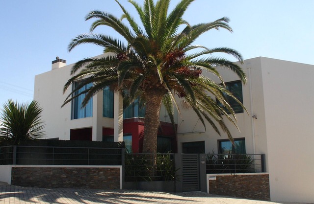 Casa de lujo, 7 minutos a pie de playa, piscina climatizada, jacuzzi y sala de juegos.
