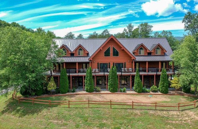INCREÍBLE PISCINA PRIVADA Y PIGEON FORGE CABIN RENTAL - Reuniones - Espacio para reuniones