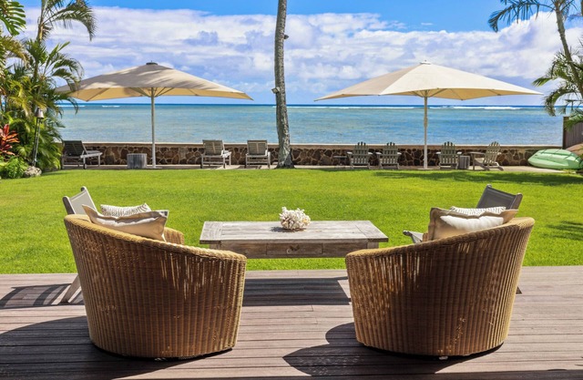 Moana Lani - Impresionante casa frente al mar 5br, con piscina privada, jacuzzi, área de entrenamiento y mucho más.
