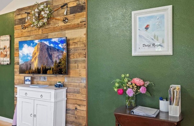 Clean Mountain Cabin- Yosemite, Dodge Ridge, Pinecrest Lake