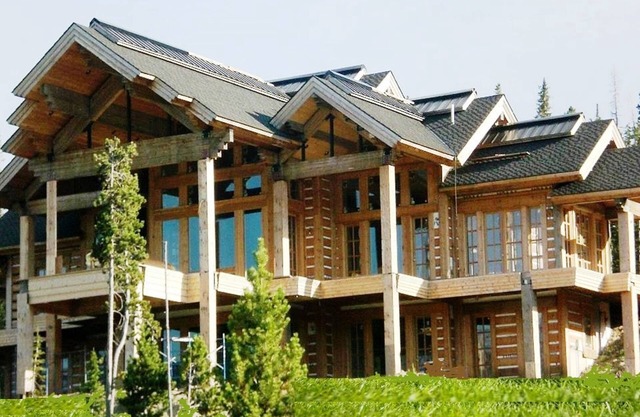 MONTAÑA DE LUJO HOME * EXCELENTE UBICACION * VISTAS ESPECTACULARES * SKI-IN SKI-OUT