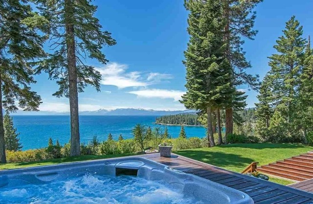 Luxury Mountain Modern Retreat w/ Breathtaking Lake Views, on 22 Acres