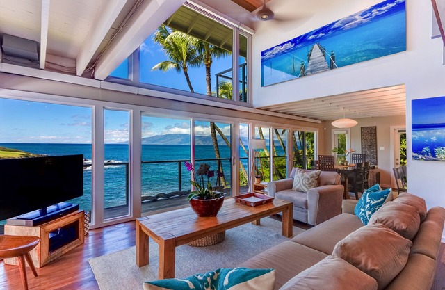 Increíble casa de lujo Napili Waterfront