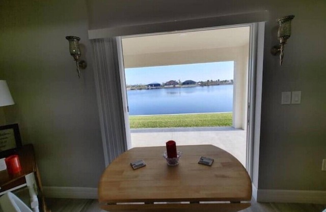 Luxury on the Lake