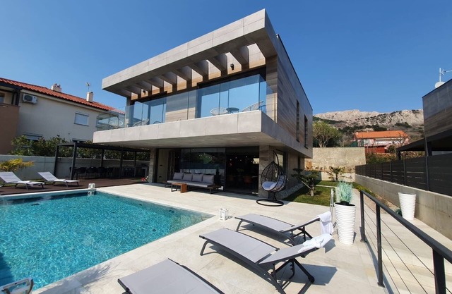 Villa de lujo con piscina Baska, Krk (K-19534)