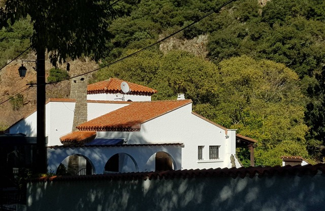 Villa de lujo con vistas espectaculares de la montaña y frente al relajante Río