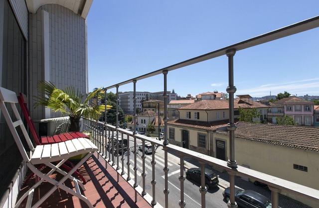 LVPremier Clerigos RE2- ascensor, balcón, AC