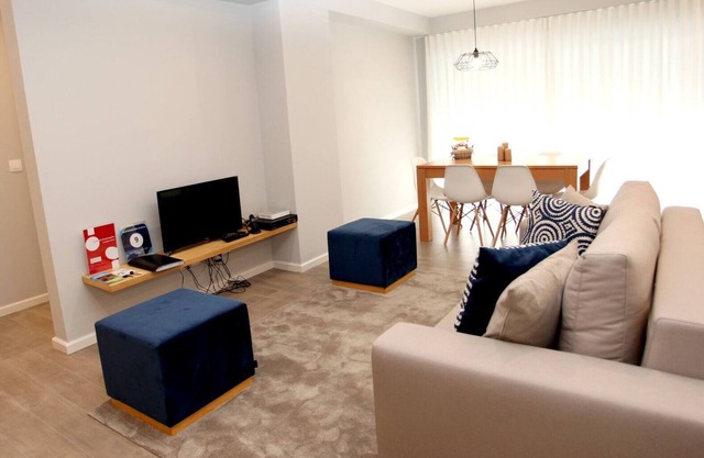Apartamentos Mãe de Deus 27 RC