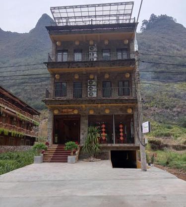 Mèo Vạc Sky Homestay
