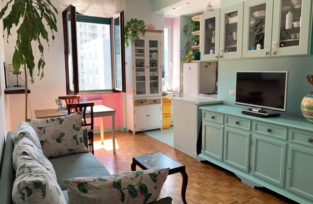 M.Gioia 32 - Una Habitación Piso, Capacidad 2