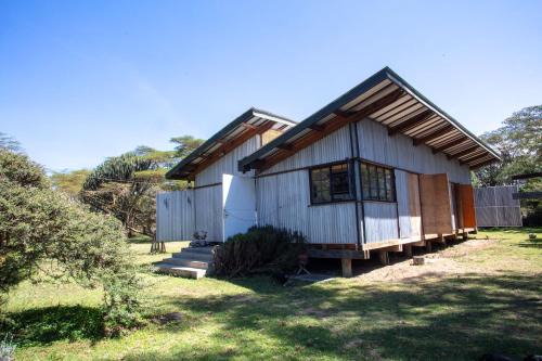 Mabati House Eco-design Retreat In Wildlife