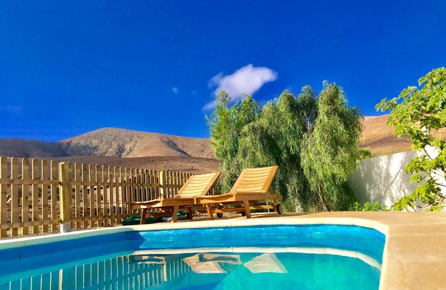 Magnifica villa con piscina privada en el la calma del parque natural