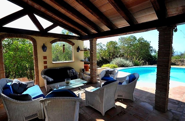 Magnifica casa con piscina cerca del mar