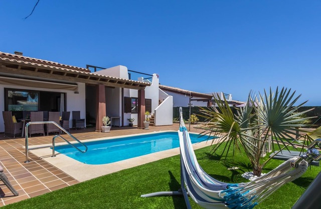 Magnífica Villa de nueva construcción con piscina privada