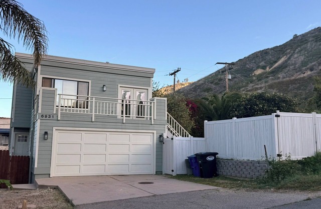 Magníficas vistas al mar de Rincón y las Islas del Canal, casa recientemente remodelada