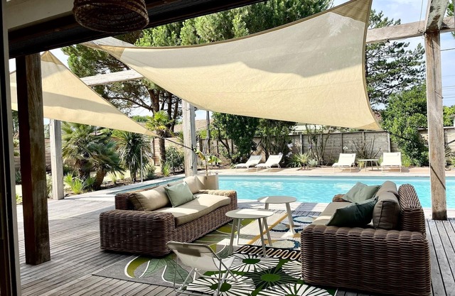 Maison architecte avec piscine - Bassin d'Arcachon - 500m from the beach - 10 pers.