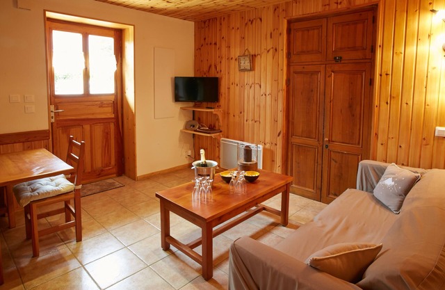 Maison GAUTHIER: Pousterle cottage 10 personas