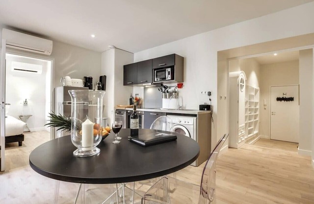 Maison Ingwê - Appartment for 6 in Place Gambetta