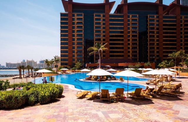 Maison Privee - Splendid Apt on The Palm with Stunning Sea Views