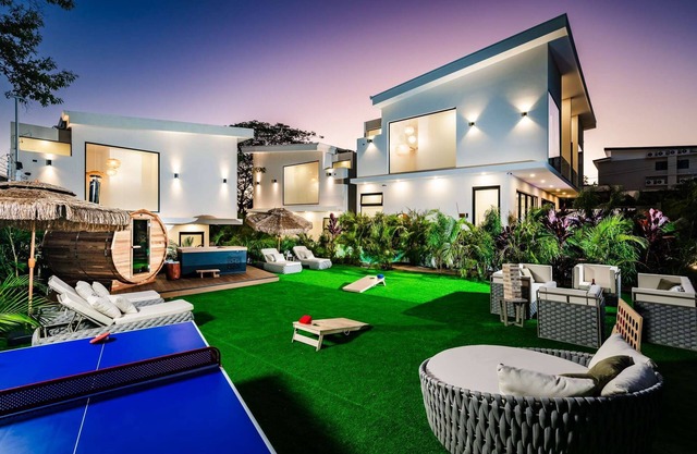 Maitri ❤️ 2 BR | 3 BA | Private Pool | Villa | Fast Wifi