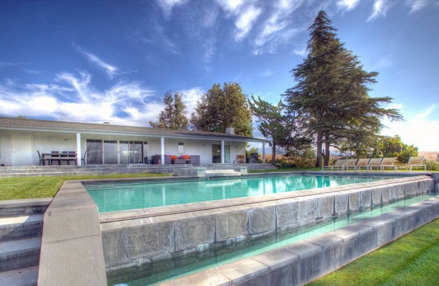 Majestic Ranch Overlooking Acres of Vineyards