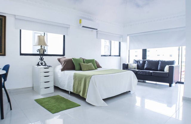 Malecon Rooms & Hotel