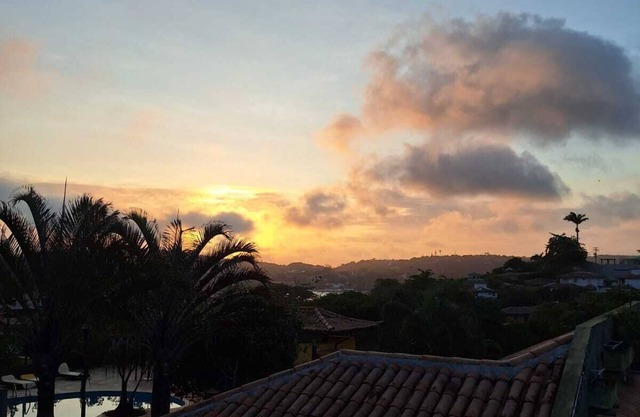 Mansão na Ferradura com Vista mar !