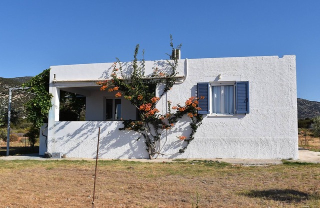 "Marathitis"Naxian Cottage House with unique Aegean Sea View
