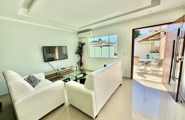 YOUR HOUSE FOR SEASON IN THE MOST BEAUTIFUL REGION OF BRAZIL!