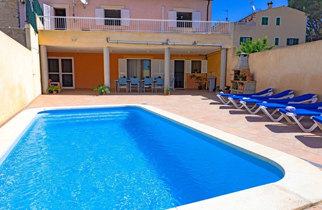 Marimar 039 fantástica casa ideal grupos con piscina, aire acondicionado, barbacoa y WiFi