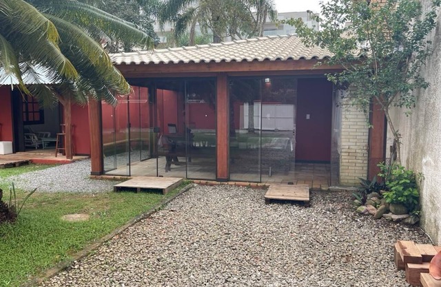 CASA DE PRAIA MARISCAL - CASA 04 PARA ALQUILER - BOMBINHAS - SANTA CATARINA