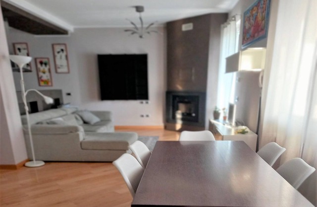 Apartamento Marone con piscina