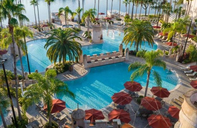 Marriott Grande Vista minutes to Disney Parks, Golf Course, Pools, Jacuzzis