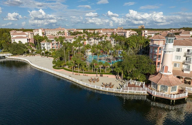 Marriott's Grande Vista: lugar perfecto para hospedarse cuando visite los parques temáticos.