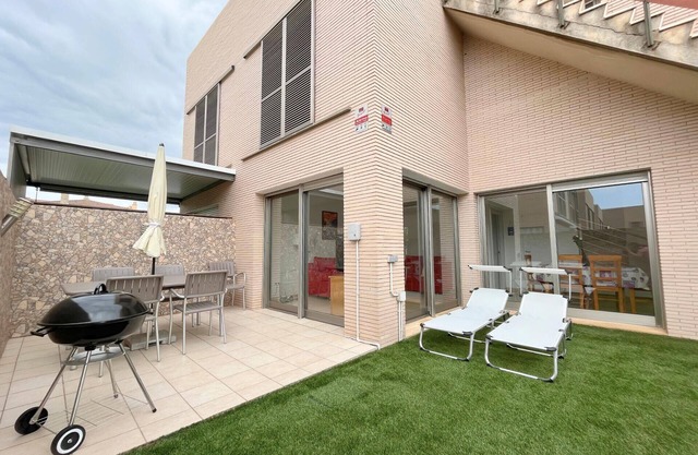 Mas D´Aguiló - Tres Habitaciones Casa, Capacidad 5