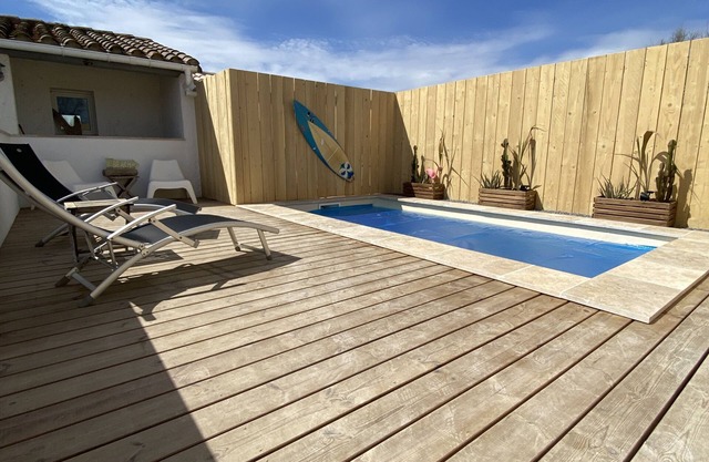 CASA CON JARDIN, APARCAMIENTO Y PISCINA, HASTA 3 ANIMALES ACEPTADOS