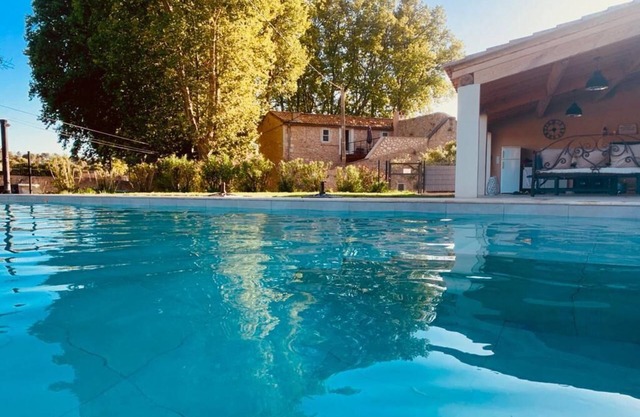 Mas Saint Roman en los Alpilles La Berrugueto