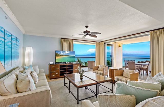 Maui Resort Rentals: Honua Kai – Incredible 11 Bedroom Oceanfront Gem, Over 7200 combined Sq. Ft. w/ Built-in Viking B.B.Q.!