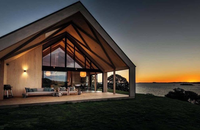 Mawhiti - Stay Waiheke