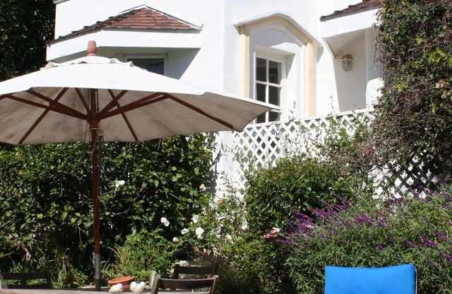 De estilo mediterráneo Bungalow cerca de la playa