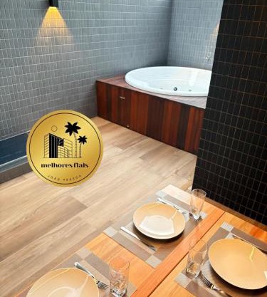Melhores Flats - Jacuzzi privativa, beira-mar
