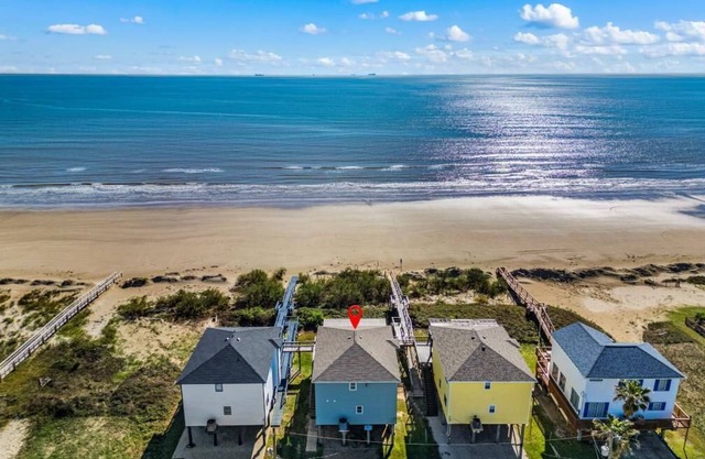 Gran casa frente al mar. Ideal para reuniones familiares y reuniones