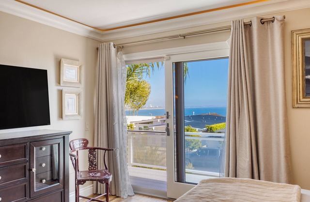 Mermaid's Cove by AvantStay | Serene Backyard & Ocean Views