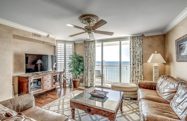 Meticulous Attention to Detail: 17th Floor Ocean Front Condo